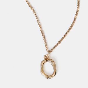 Letter "O" Pendant Necklace